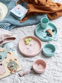 Coffret Repas 3 Pièces DONE BY DEER Sea Friends En Silicone Bleu - Done By Deer -Produits Pour Bébés Magasin coffret repas 3 pieces done by deer sea friends en silicone 5