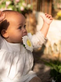 Margarita La Marguerite - OLI & CAROL Blanc - Oli Et Carol 11 Margarita La Marguerite - OLI & CAROL Blanc - Oli Et Carol -Produits Pour Bébés Magasin margarita la marguerite oli carol 3