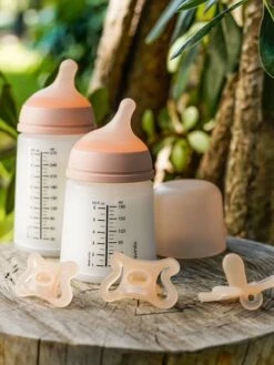 Set Biberon Zero.Zero + Sucette SUAVINEX Rose Nude - Suavinex -Produits Pour Bébés Magasin set biberon zero.zero sucette suavinex 4