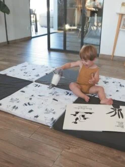 Tapis De Motricité XL Black And White Experience - CANDIDE Blanc - Candide -Produits Pour Bébés Magasin tapis de motricite xl black and white experience candide 3