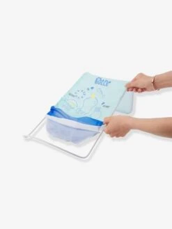 Transat De Bain Ergo Ludique BADABULLE Bleu Blanc - Badabulle -Produits Pour Bébés Magasin transat de bain ergo ludique badabulle 2